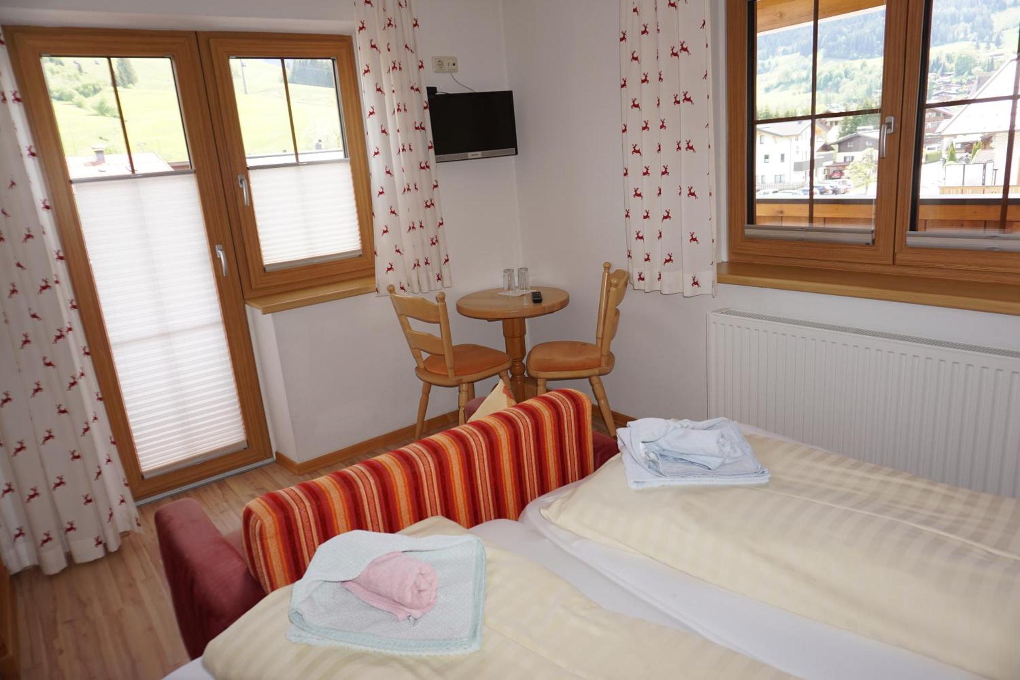 מריה אלם אם שטיינרנן מיר Pension & Appartements Anny מראה חיצוני תמונה
